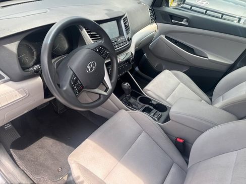 Used 2018 Hyundai Tucson SEL FWD image 3