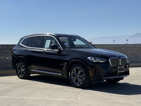 Used 2024 BMW X3 sDrive30i w/ Premium Package w/ZPA RWD image 2