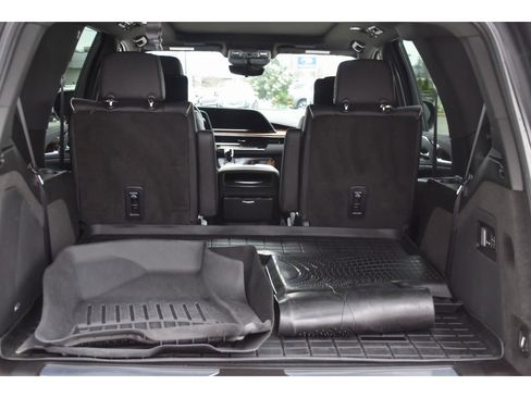 Certified 2024 Cadillac Escalade Premium Luxury image 23