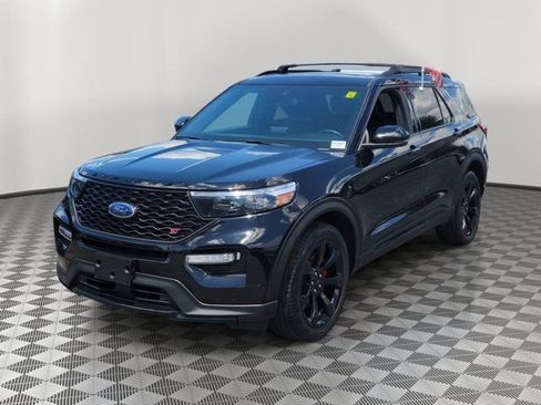 Certified 2023 Ford Explorer ST w/ Equipment Group 401A AWD/4WD image 3