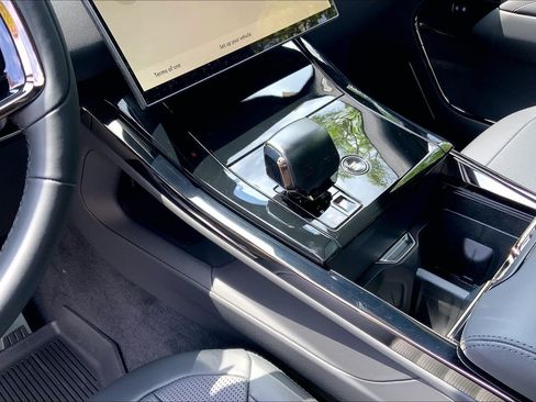 New 2026 Land Rover Range Rover Sport SV AWD/4WD image 7