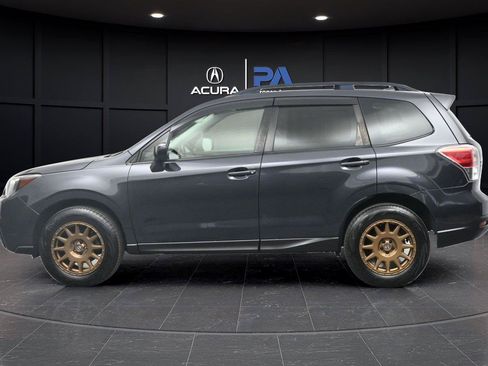 Used 2017 Subaru Forester 2.5i Premium w/ All-Weather Package AWD/4WD image 21