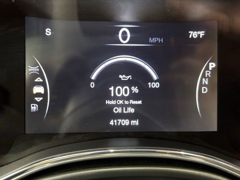 Used 2021 Jeep Grand Cherokee Laredo X AWD/4WD image 16