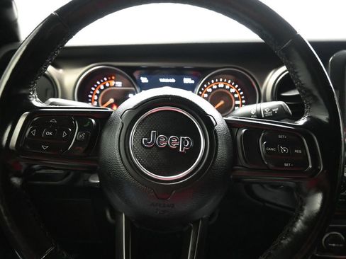 Used 2020 Jeep Gladiator Sport w/ Quick Order Package 24S image 7