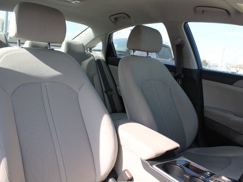 Used 2018 Hyundai Sonata SE image 14