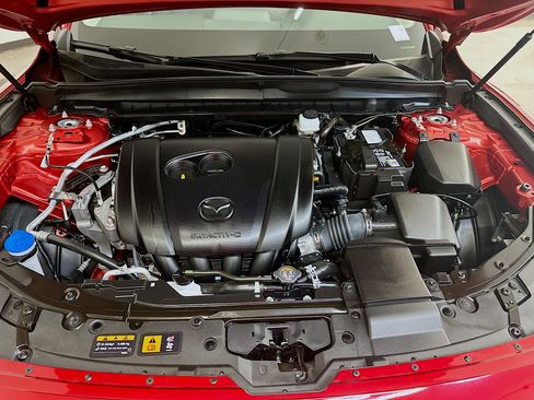 Used 2026 MAZDA CX-50 AWD 2.5 S w/ Premium Package image 36