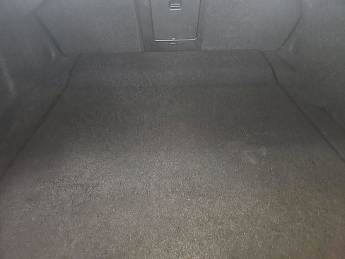 Used 2019 Volvo S60 T6 R-Design image 28