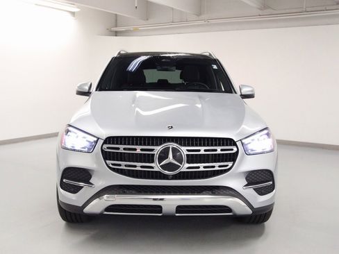 Certified 2024 Mercedes-Benz GLE 350 4MATIC w/ Winter Package image 3