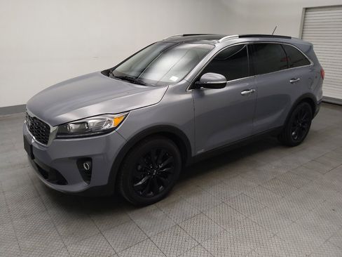 Used 2020 Kia Sorento EX AWD/4WD image 2