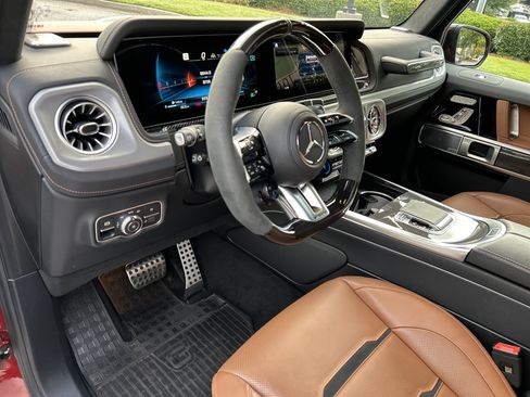 Certified 2025 Mercedes-Benz G 63 AMG 4MATIC image 18