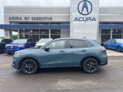 Used 2025 Honda HR-V Sport image 4