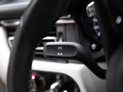 Used 2024 Porsche Macan GTS AWD/4WD image 71