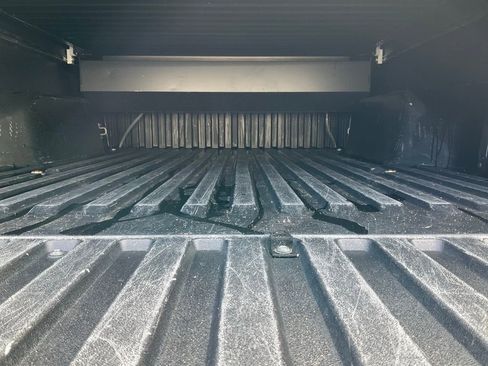 Used 2016 Toyota Tacoma SR5 image 16