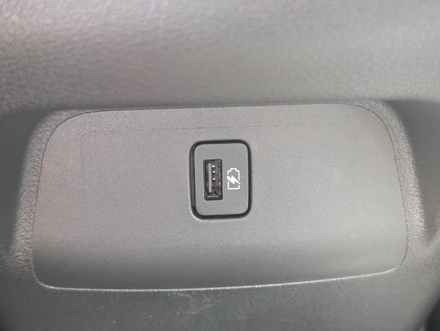 Used 2025 Nissan Sentra SR FWD image 27