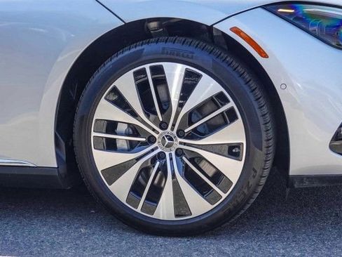 Used 2023 Mercedes-Benz EQE 500 4MATIC Sedan image 10