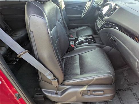 Certified 2023 Honda Passport Elite image 22