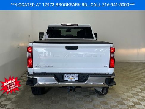 Used 2024 Chevrolet Silverado 2500 LT w/ Convenience Package image 5
