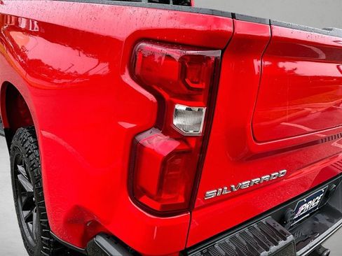 Used 2021 Chevrolet Silverado 1500 Custom Trail Boss AWD/4WD image 29