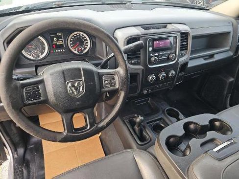 Used 2017 RAM 2500 Tradesman AWD/4WD image 3