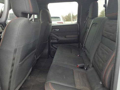 Used 2022 Nissan Frontier PRO-4X w/ Technology Package image 25