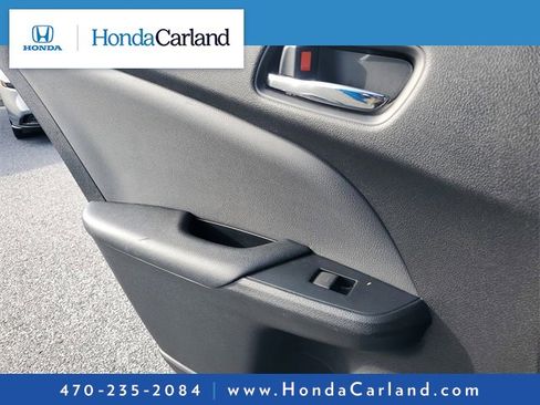 Used 2020 Toyota Prius XLE image 34