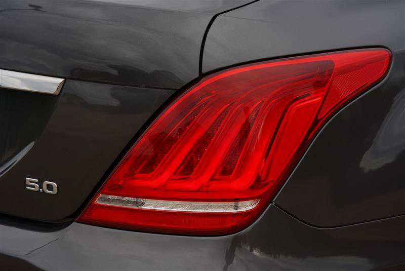 Used 2019 Genesis G90 5.0 Ultimate RWD image 47