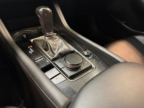 Used 2021 MAZDA MAZDA3 s FWD image 21