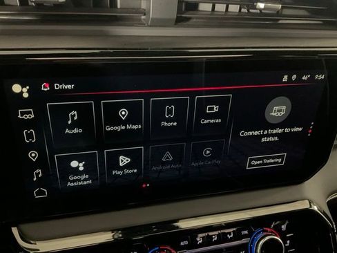 Used 2025 GMC Sierra 2500 AT4X image 12