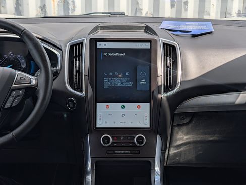 Certified 2021 Ford Edge Titanium FWD image 21