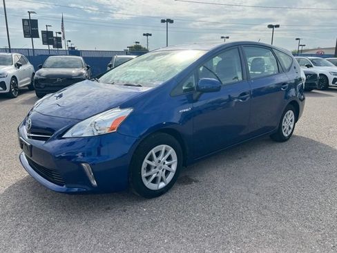 Used 2014 Toyota Prius V Three FWD image 7