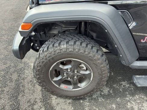 Used 2023 Jeep Gladiator Rubicon w/ Trailer Tow Package AWD/4WD image 31