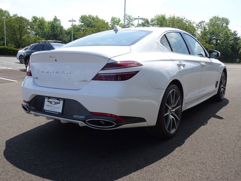 New 2025 Genesis G70 2.5T image 5