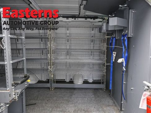 Used 2021 Chevrolet Express 2500 RWD image 18
