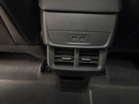 New 2026 Chevrolet Equinox LT w/ Convenience Package II image 30