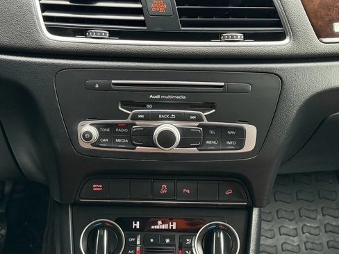 Used 2016 Audi Q3 2.0T Premium Plus image 17