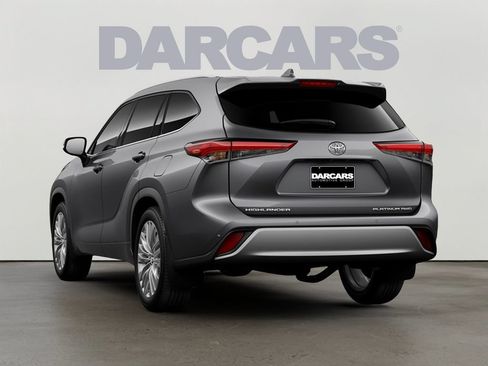 New 2026 Toyota Highlander Platinum AWD/4WD image 13