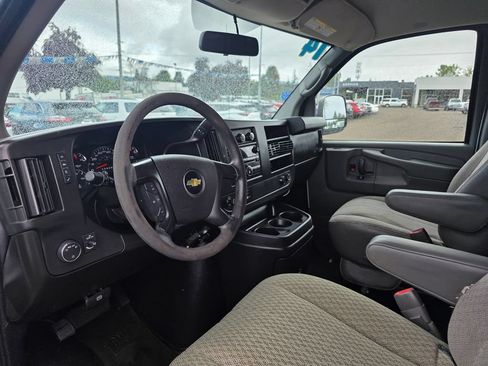 Used 2014 Chevrolet Express 3500 LT w/ LT Preferred Equipment Group RWD image 9