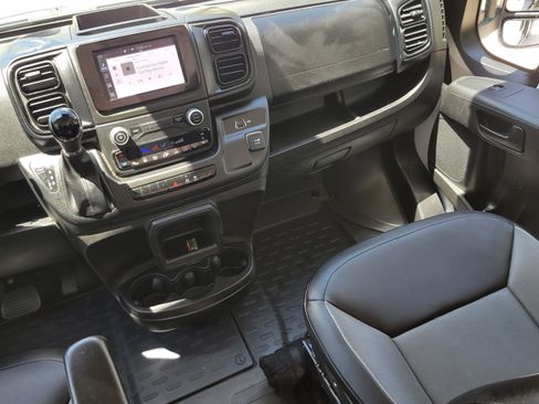 Used 2023 RAM ProMaster 2500 FWD image 16