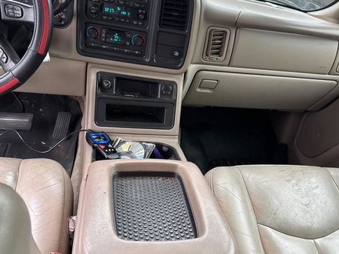 Used 2005 GMC Yukon SLT w/ SLT Preferred Equipment Group image 23