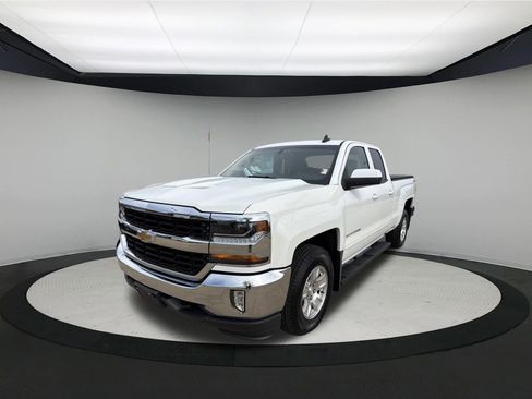 Used 2017 Chevrolet Silverado 1500 LT w/ All Star Edition AWD/4WD image 1