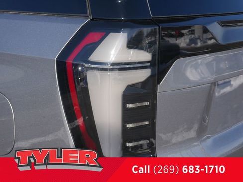 New 2026 Chevrolet Suburban Premier w/ Sun And Tow Package image 13