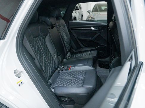 Used 2020 Audi SQ5 Premium Plus w/ Premium Plus Package AWD/4WD image 31