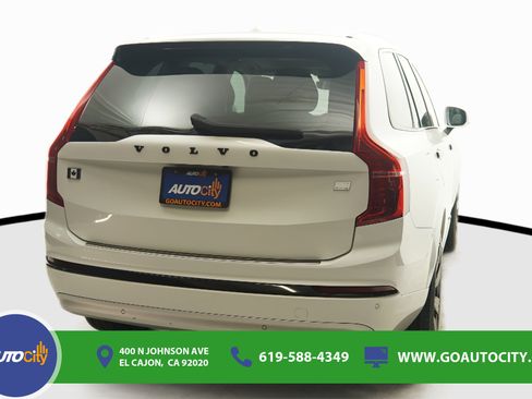 Used 2022 Volvo XC90 T8 Inscription w/ Advanced Package AWD/4WD image 10