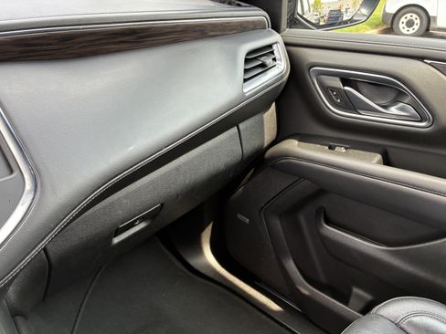 Used 2021 Chevrolet Tahoe LT RWD image 36