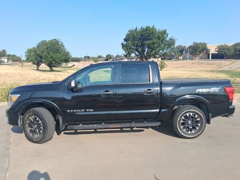 Used 2019 Nissan Titan PRO-4X w/ Pro-4x Convenience Package AWD/4WD image 3