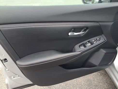 Certified 2020 Nissan Sentra S image 10