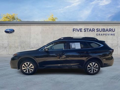 Used 2022 Subaru Outback Premium image 5