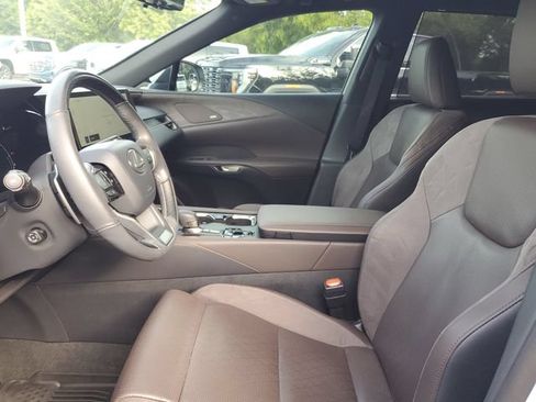 Used 2024 Lexus RX 350 AWD w/ Convenience Package image 18