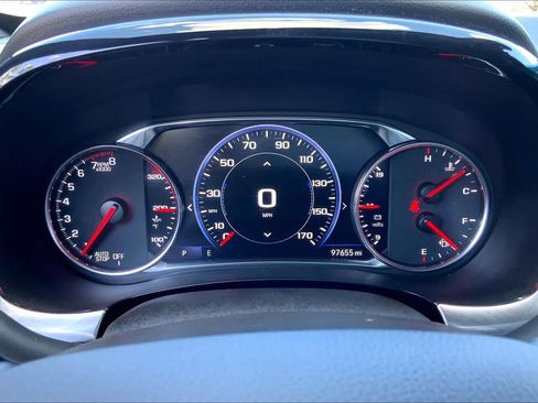 Used 2023 Chevrolet Traverse Premier w/ Redline Edition FWD image 26