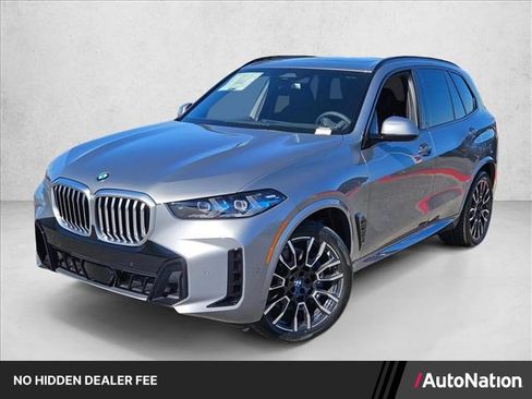 New 2026 BMW X5 xDrive40i w/ M Sport Package AWD/4WD image 1